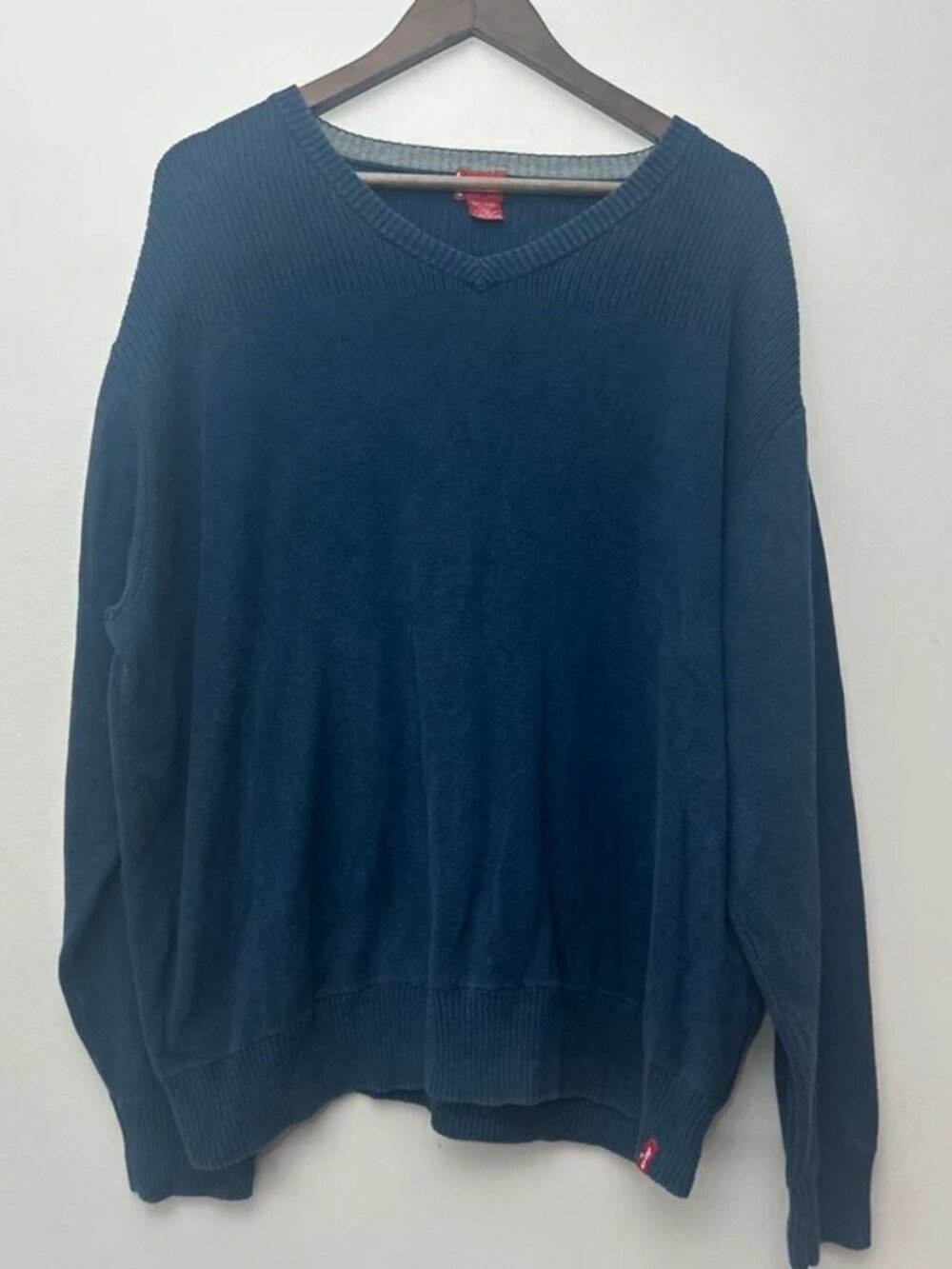 Levi’s Men’s XXL Navy Blue V-Neck Cotton Sweater Pullover Heavyweight